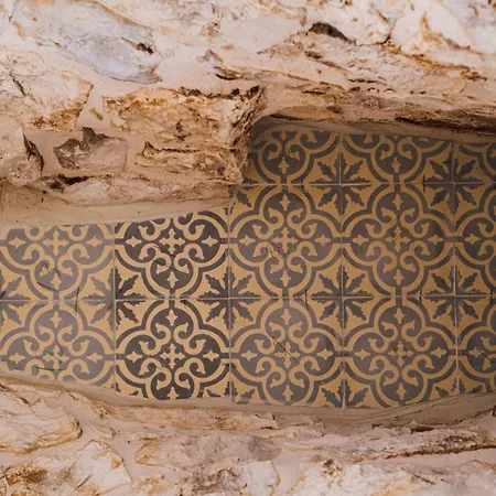 Helloapulia - Authentic Trulli Petricore With Private And Pool *